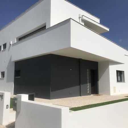 Modern Villa With Private Pool Near The Beautiful Beach Of Foz De Arelho Nadadouro Eksteriør billede