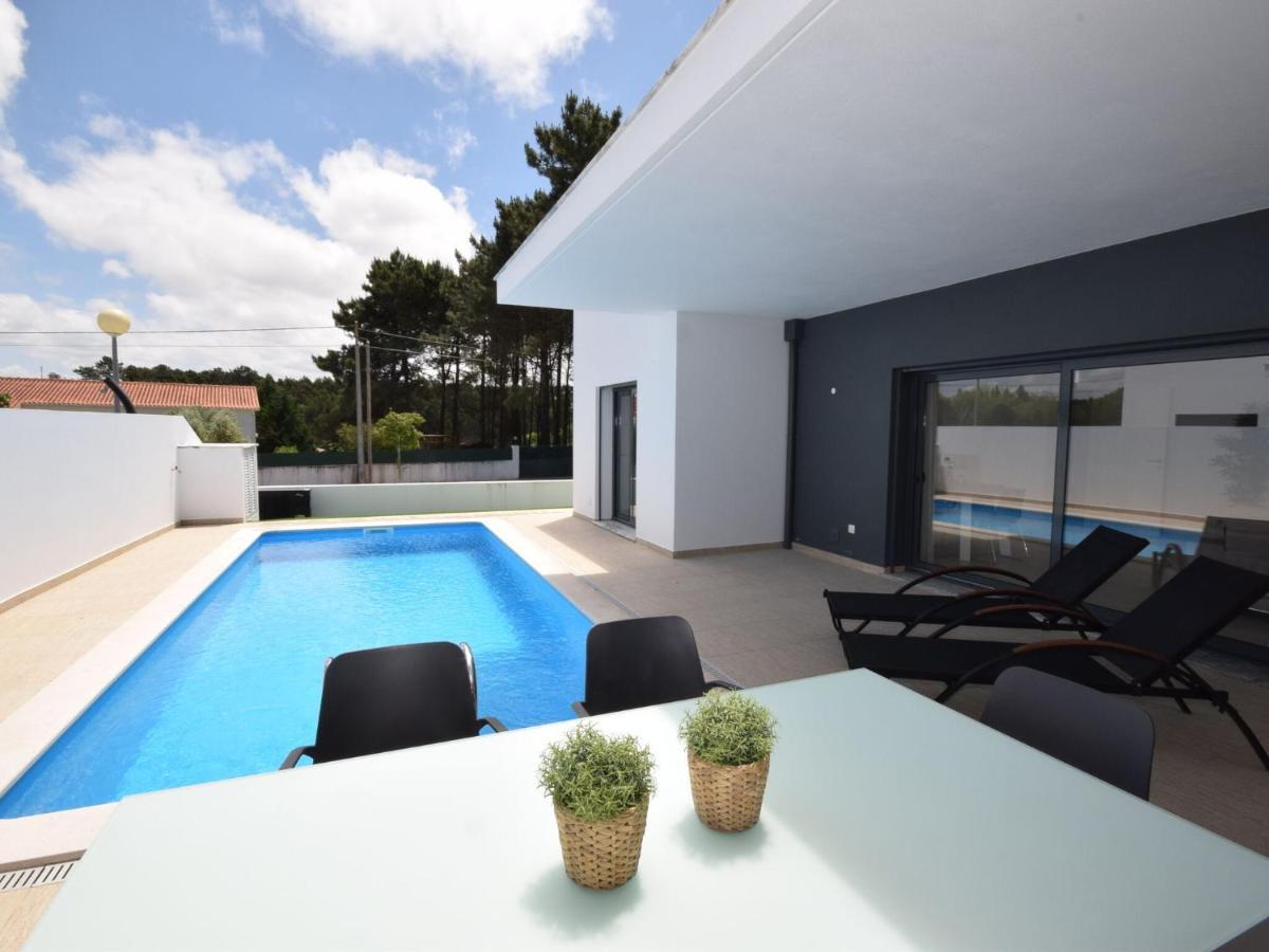 Modern Villa With Private Pool Near The Beautiful Beach Of Foz De Arelho Nadadouro Eksteriør billede